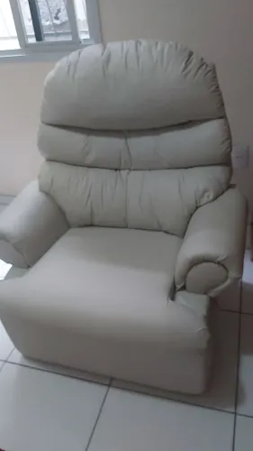 Poltrona reclinável super confortável