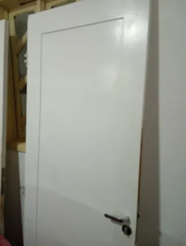 Venda de portas pe pias de mármore
