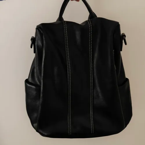 Mochila de Couro Preto