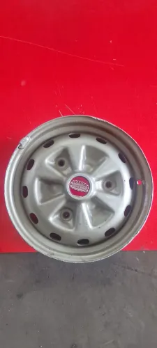 Roda para corcel, Belina e Del Rey três furos valor $ 160,00 