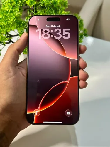iPhone 16 Pro Max (256 GB) - Titânio-deserto - Excelente