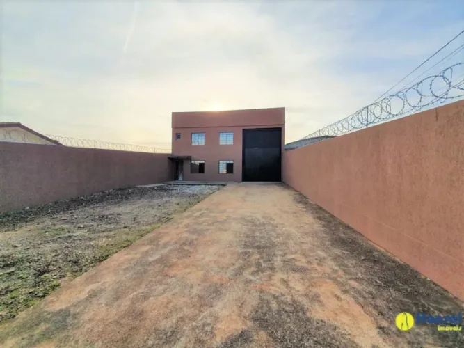 Barracão para alugar por R$ 10000.00, 550.00 m2 - BOQUEIRAO - CURITIBA/PR