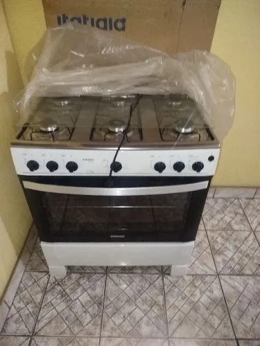 Vendo fogão 6 bocas