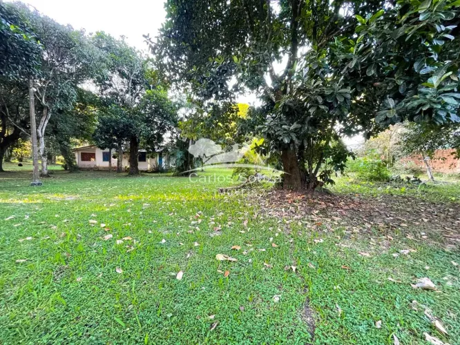 Casa fora de Condomínio Cód: 207