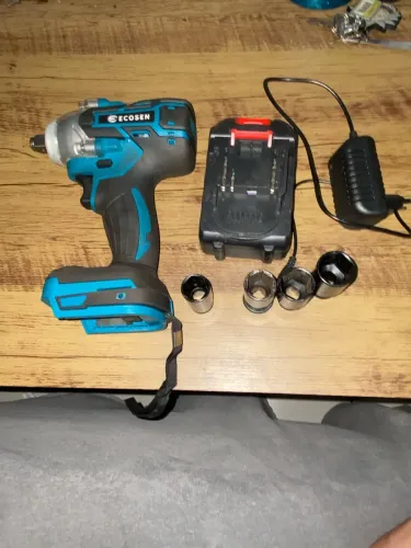 Chave de impacto elétrica