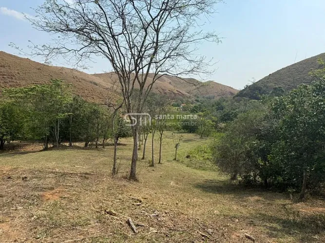 SITIO ENTRE A CANÇÃO NOVA E SANTA CABEÇA  C. PAULISTA, SP