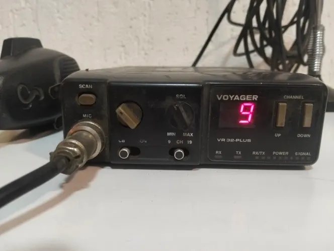 Rádio PX Voyager VR32 