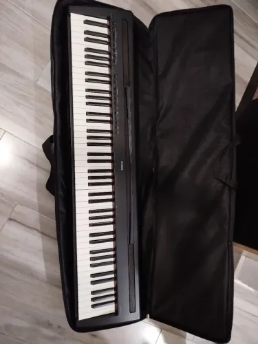 yamaha p95