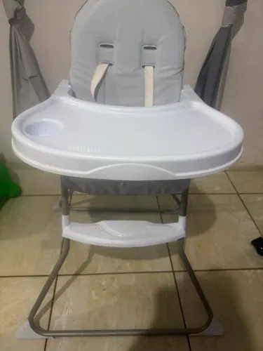 Cadeira de alimentação