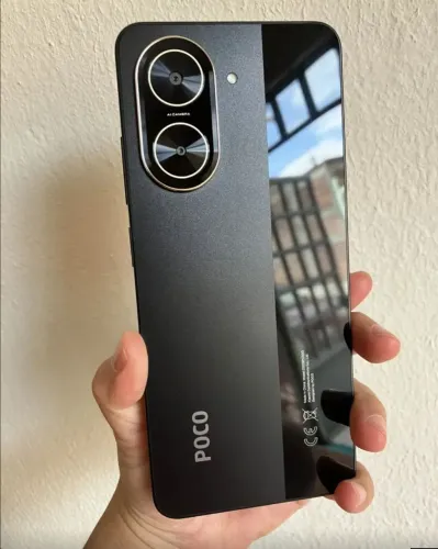Poco C71 Novo Lacrado - Cor Preto e Dourado - R$ 880