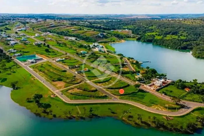 Lote no Lago Sul Vista Privilegiada para o Lago! codigo: 360640