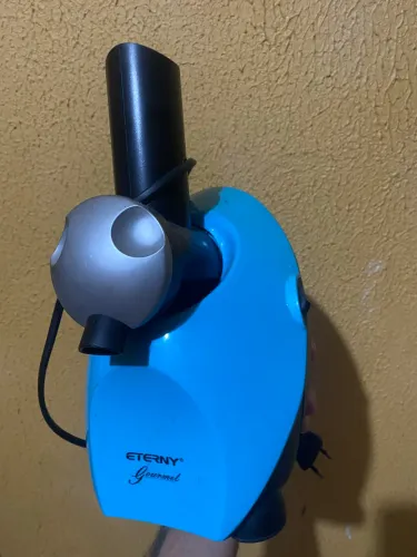 Máquina de fazer suco e sorvete 