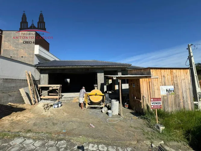 Casa à venda, 3 quartos, 1 suíte, Centro - Antônio Carlos/SC