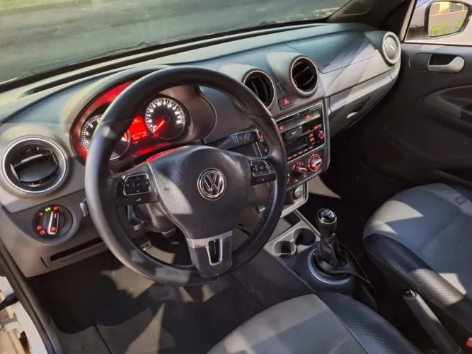 Volkswagen Gol Geração VI Rallye 1.6 Total Flex 16V Mec. 4P 2015
