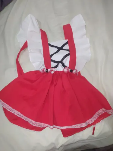 Roupa da Chapeuzinho vermelho 