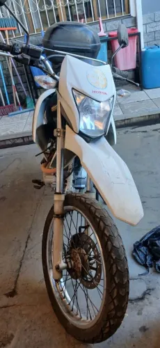 Moto Honda bross