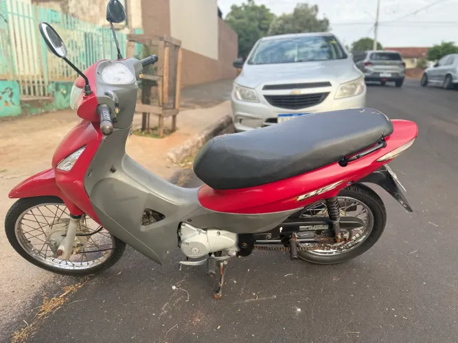 Vendo Biz 125 ano 2005