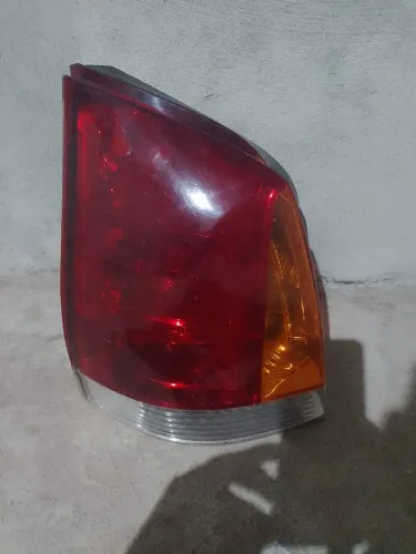 Lanterna traseira Palio sapão