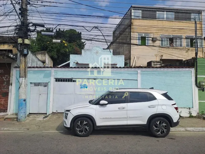 VENDE-SE Excelente Casa com Terreno ( 570 m2 ), Centro, São João de Meriti, RJ