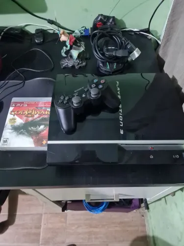 Ps3 desbloqueado hen 1 controle original HD 320gb