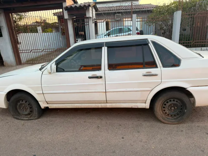 Volkswagen Santana 1.8 MI (álcool) 2000