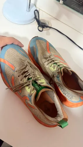 Corre 4 tênis de corrida