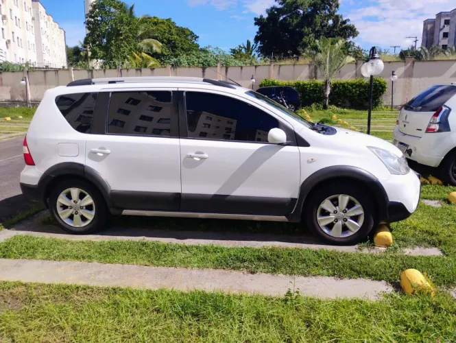 Nissan Livina X-gear Sl/X-gear 1.8 Flex F. Aut. 2014