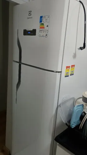 Geladeira Elétrolux degelo novíssima