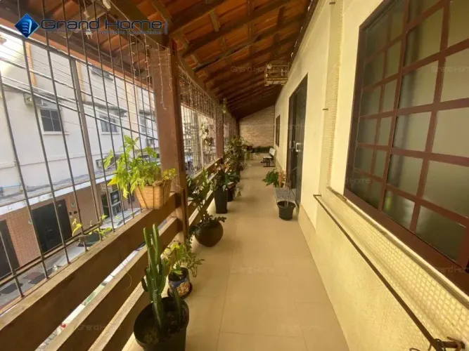 Casa 4 quartos em Centro