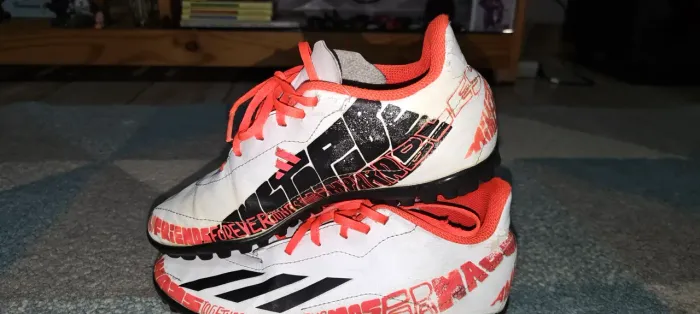 Chuteira Infantil Adidas X Speedportal Messi.4 Society - Tamanho 35 BR com detalhes