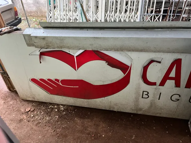 Placa Para Anúncios 