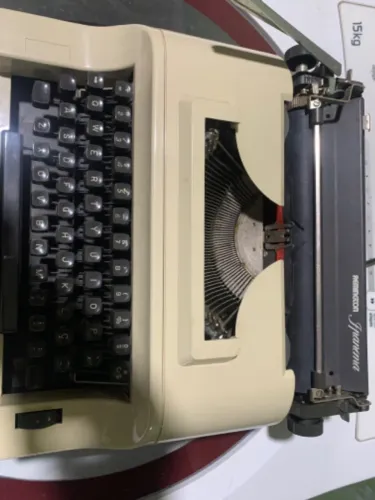 Máquina de Escrever Ipanema Remington