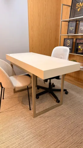 Mesa escritório