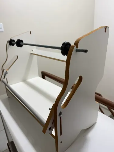 Suporte Universal Para Laminadora Bopp 1 Rolo Em Mdf