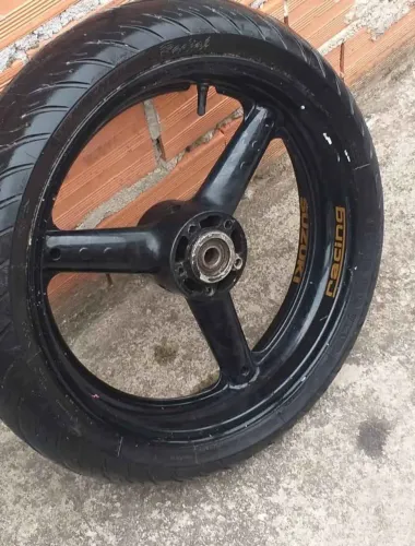 Roda com pneu Bandit