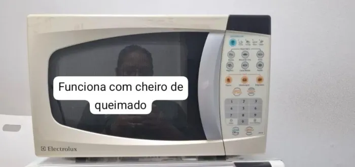 MICROONDAS ELECTROLUX (funcionando com cheiro de queimado)
