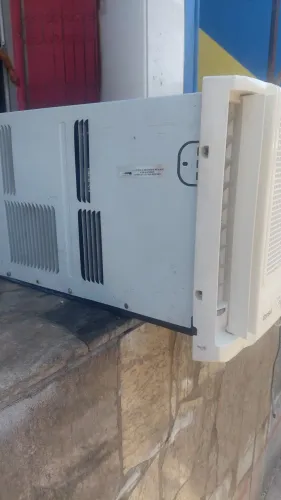 Ar condicionado 10 mil btus 127 volts