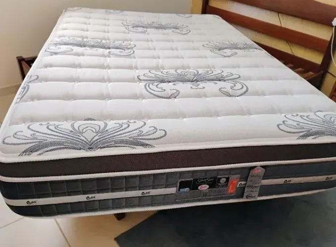 VENDO COLCHÃO CASTOR CASAL PADRÃO 