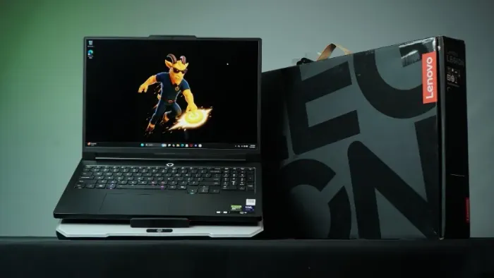 Notebook Lenovo Legion Pro 7 - Ultra 9 275HX + RTX 5080 por R$ 20.999 | RVFH
