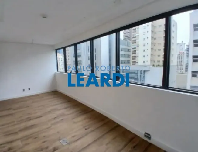 CONJ. COMERCIAL - JARDIM EUROPA - SP