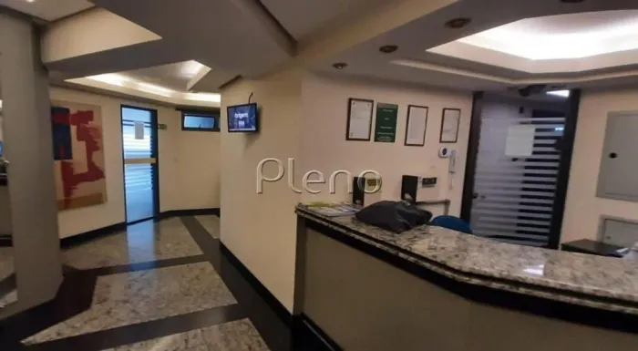 Sala à venda em Campinas, Vila Itapura, com 1 quarto, com 53.08 m², Condomínio Edifício Tr