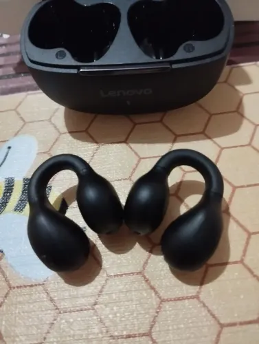 Fones de ouvido Lenovo