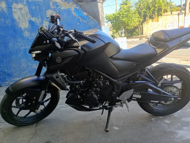 YAMAHA MT-03 ano 24/25
