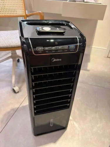 Climatizador de Ar Midea 4,5L 220v