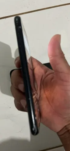 iPhone XR usado 