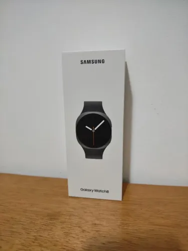 Samsung Galaxy Watch8 BT 44mm Grafite - AMOLED, GPS e 32GB - LACRADO