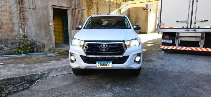 Toyota Hilux CD SRV 4X4 2.8 TDI Diesel Aut. 2020