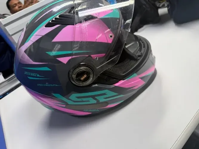 Vendo capacete LS2