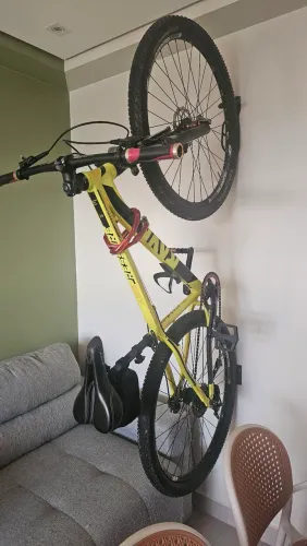 Bicicleta GTI amarela - Aro 29 - conservada ano 2023