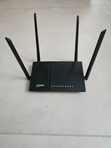 Roteador AC 1200 Mbps Mimo D-Link DIR-815 